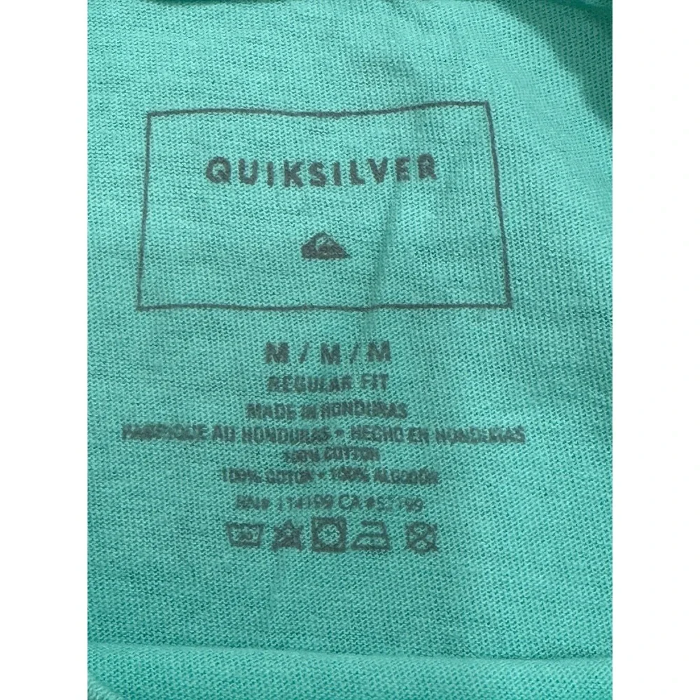 Quicksilver T-Shirt Mens Size Medium Seafoam Green Short Sleeve Crew Neck Flaws